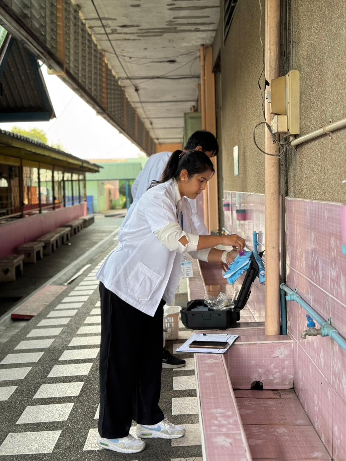 กปน. ดำเนินการ “โครงการรับรองคุณภาพน้ำประปาดื่มได้” ลงพื้นที่เก็บตัวอย่างน้ำประปา ครั้งที่ 2